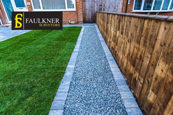 Can my Neighbour attach a fence to my wall? 3 Property Boundaries and the Basics of Land Boundaries Royal-Tunbridge-Wells